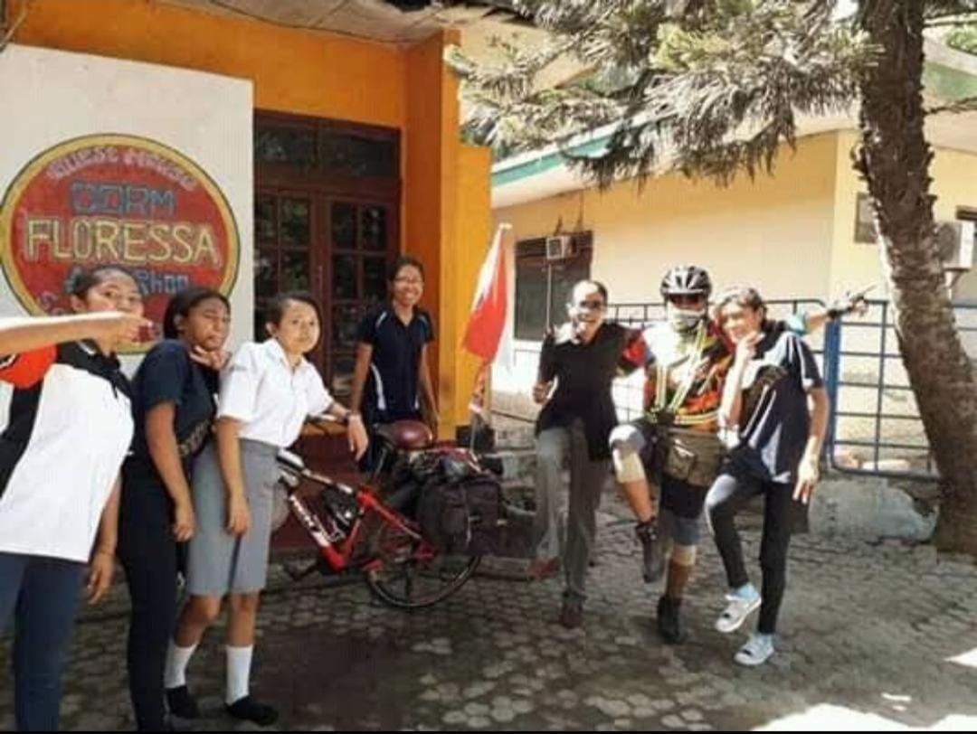 Guest House Dorm Floressa Maumere Luaran gambar